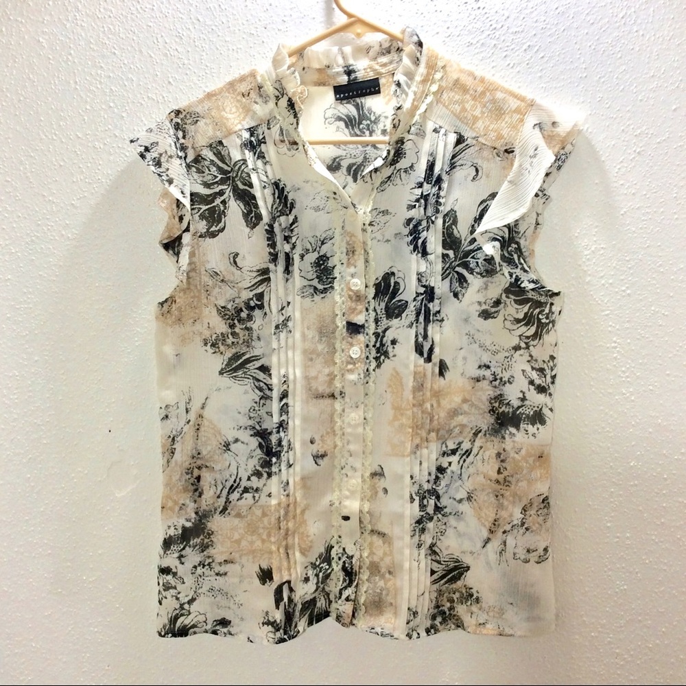 Apostrophe print blouse